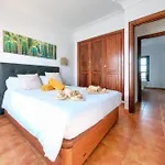 Arena Blanca With Private Pool And Bbq By Lanzarote * Коста Бланка