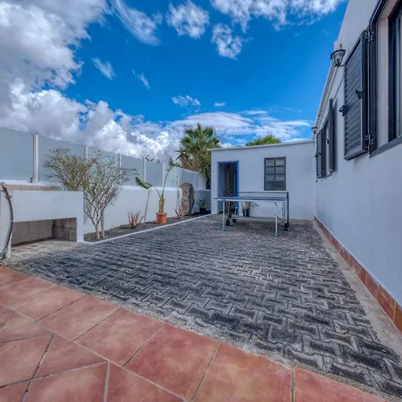 Arena Blanca With Private Pool And Bbq By Lanzarote בית נופש *