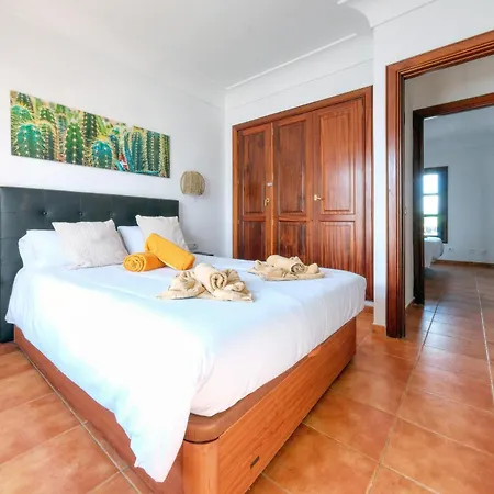 Arena Blanca With Private Pool And Bbq By Lanzarote * פלאיה בלנקה