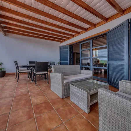 Arena Blanca With Private Pool And Bbq By Lanzarote בית נופש פלאיה בלנקה