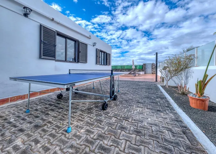 Arena Blanca With Private Pool And Bbq By Lanzarote Playa Blanca (Lanzarote)