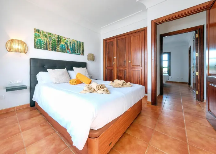 Arena Blanca With Private Pool And Bbq By Lanzarote * Playa Blanca (Lanzarote)